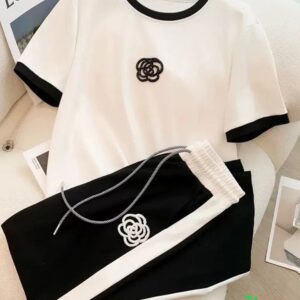 Printed Design Night Suit - White and Black Rosette Ringer